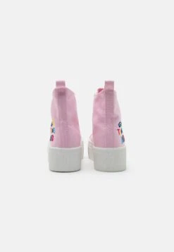 Even&Odd Baskets Montantes - Pink -Magasin De Vêtements De Mode Even&Odd 0bcd94c115bf4ae8a5832c57a4d5789f scaled