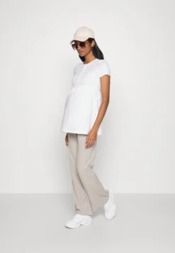 Magasin De Vêtements De Mode Even&Odd -Magasin De Vêtements De Mode Even&Odd 13678521107345128fa0e46211f9abcf scaled