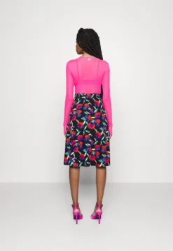 Even&Odd Midi Skirt With Shell Fabric - Jupe Trapèze - Multicoloured -Magasin De Vêtements De Mode Even&Odd 13ac11baa7194cd5b9d558009a418f8f scaled