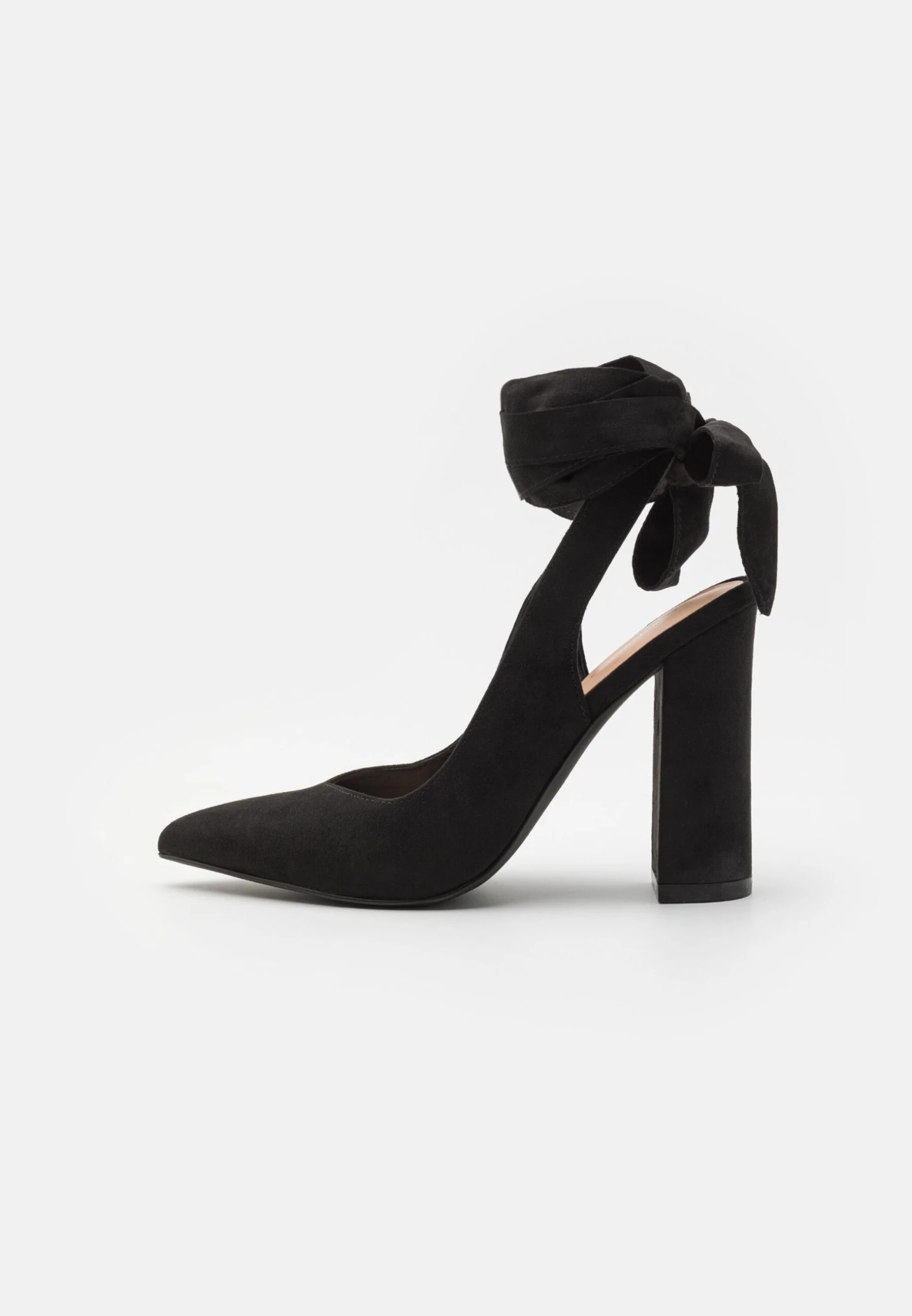 Even&Odd Richelieus - Black 2 Even&Odd Richelieus - Black – Image 2