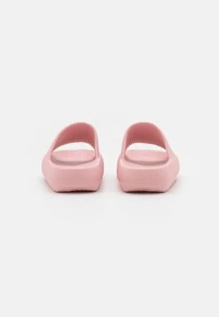 Even&Odd Sandales De Bain - Pink -Magasin De Vêtements De Mode Even&Odd 2ba8797cef464d6b9b14401cc8f54923 scaled