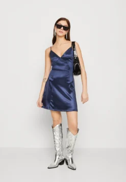 Even&Odd Robe De Soirée - Dark Blue 12 Even&Odd Robe De Soirée - Dark Blue -Magasin De Vêtements De Mode Even&Odd 2f4472074659406b8df21b23e33b09cf scaled