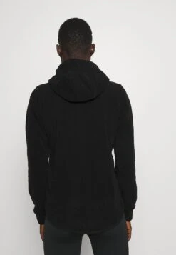 Veste Polaire - Black -Magasin De Vêtements De Mode Even&Odd 37ab986b4d5b4e6c96e1d196c6ea2e4a scaled