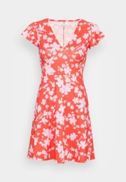 Even&Odd Robe En Jersey - Red/Pink -Magasin De Vêtements De Mode Even&Odd 37ba779f947c41fca400414c67656a31 scaled