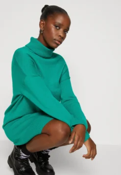 Even&Odd Rollkragen Mini Basic Strickkleid - Robe Pull - Green -Magasin De Vêtements De Mode Even&Odd 37cbad8bb19740df9ce2fd3dca8fbe23 scaled