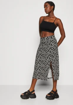 Even&Odd Jupe Crayon - Black/White/Multi-Coloured -Magasin De Vêtements De Mode Even&Odd 3807f5300854470bad92c14c256328a8 scaled
