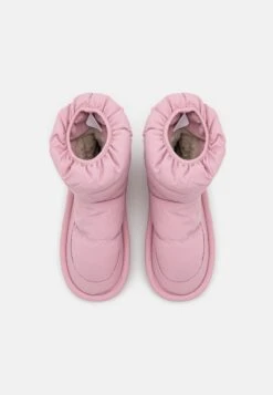 Even&Odd Bottines À Plateau - Rose Gold-Coloured -Magasin De Vêtements De Mode Even&Odd 3a47bc31cec7404e858e843010bd6948 scaled