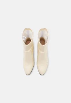 Even&Odd Bottines - Beige -Magasin De Vêtements De Mode Even&Odd 3cd7b751fa7e4bebb79d2741fb2e803b scaled