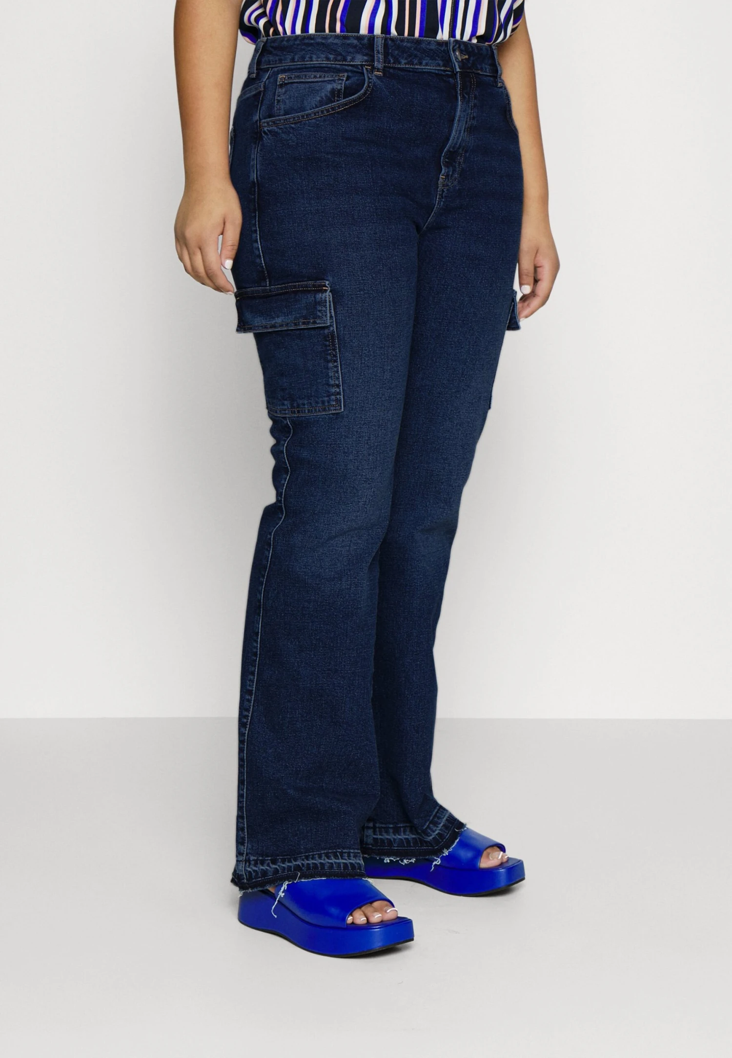 Jean Bootcut - Light Blue Denim 1 Jean Bootcut - Light Blue Denim