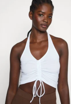 Even&Odd Débardeur - White -Magasin De Vêtements De Mode Even&Odd 43d4fe0ae82b4318a0c957075c2f3577 scaled