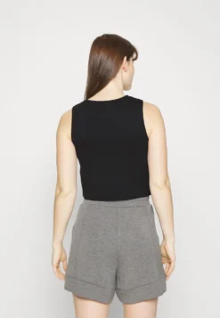 Muscle Tank - Débardeur - Black -Magasin De Vêtements De Mode Even&Odd 474dd6cb372f488695f2383925e59916 scaled