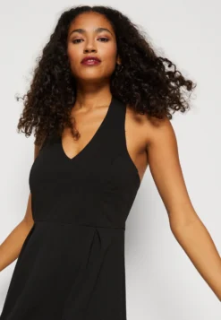 Even&Odd Robe De Soirée - Black 9 Even&Odd Robe De Soirée - Black -Magasin De Vêtements De Mode Even&Odd 475ecba84cd34c58bc1cba7f32515b02 scaled