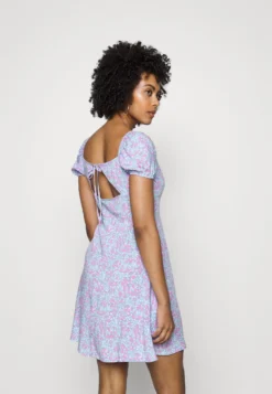 Even&Odd Robe De Jour - Blue/Purple -Magasin De Vêtements De Mode Even&Odd 4ad540ecbb69458e8b106c45eb5a96cb scaled