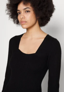 Even&Odd Robe Pull - Black -Magasin De Vêtements De Mode Even&Odd 4d2d5293c53941a2b26985c70665c7d1 scaled