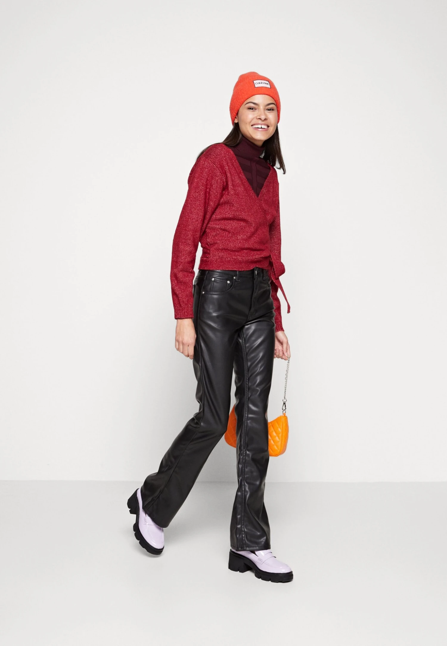 Even&Odd Gilet - Dark Red 2 Even&Odd Gilet - Dark Red – Image 2