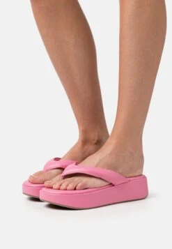 Even&Odd Tongs - Pink