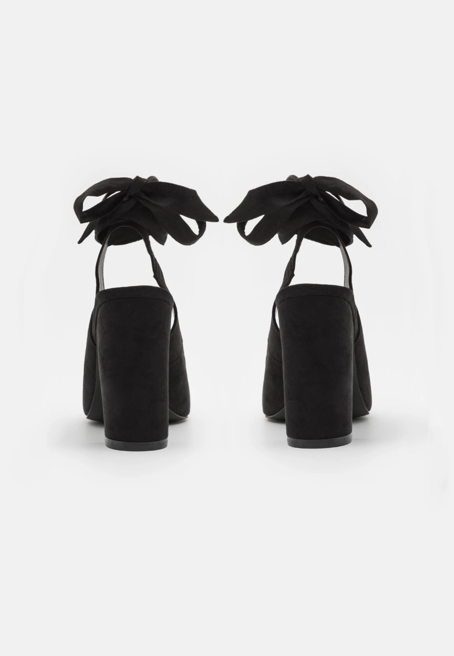 Even&Odd Richelieus - Black 4 Even&Odd Richelieus - Black – Image 4