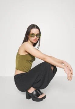 Débardeur - Olive -Magasin De Vêtements De Mode Even&Odd 55170fad659f4dba900234073edfaa91 scaled