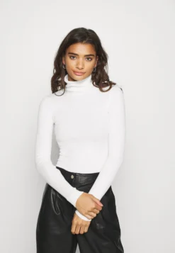 Even&Odd Pullover - White