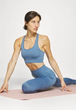 Brassières De Sport À Maintien Léger - Blue -Magasin De Vêtements De Mode Even&Odd 5927e312421648e184a836f3b8da3f61 scaled
