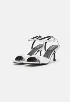 Even&Odd Sandales À Talons Hauts - Silver -Magasin De Vêtements De Mode Even&Odd 5c3b949686a54a868b649b1fff5a4442 scaled
