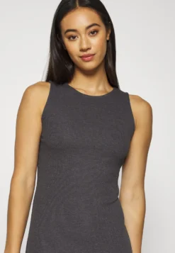 Even&Odd Robe En Jersey - Grey Melange -Magasin De Vêtements De Mode Even&Odd 5d303ec460ff4078bae67edfb3b74a1d scaled