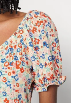 Even&Odd Robe De Jour - Pink/Blue 11 Even&Odd Robe De Jour - Pink/Blue -Magasin De Vêtements De Mode Even&Odd 61da2102fd014a85b2a74c8273aa8206 scaled