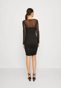 Even&Odd Robe De Soirée - Black -Magasin De Vêtements De Mode Even&Odd 63b4f2869c5246a49404ba0b3ed4b701 scaled