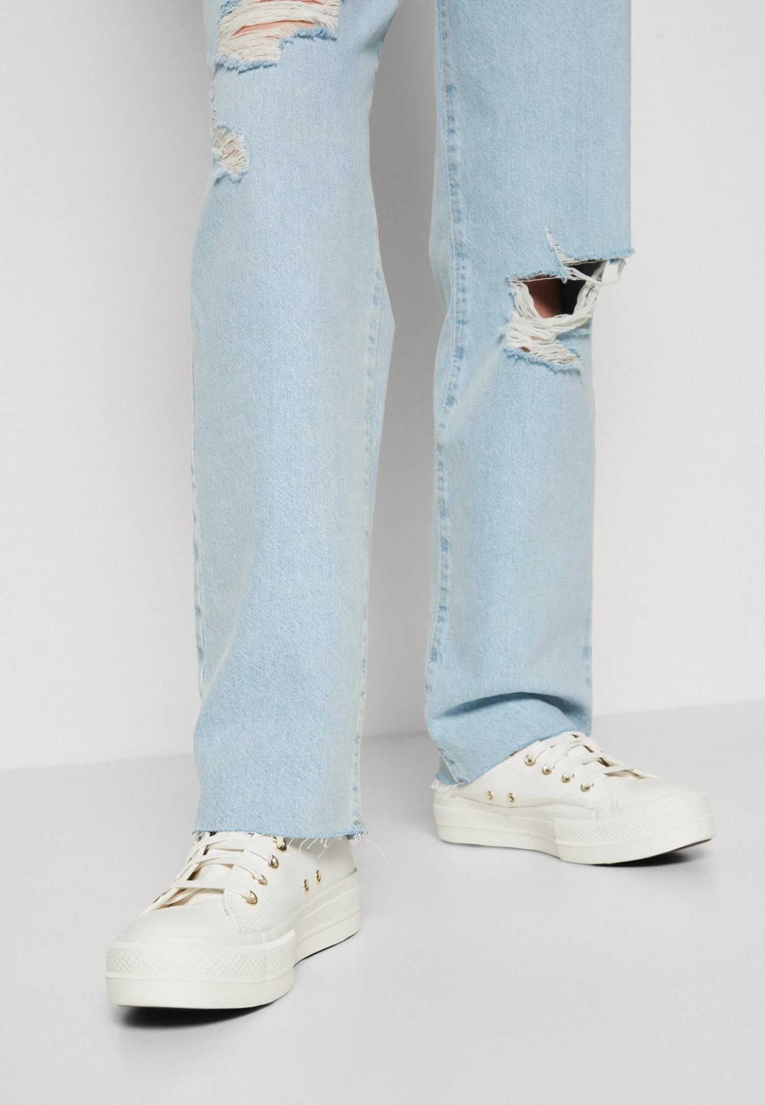 Even&Odd Jean Boyfriend - Light Blue Denim 4 Even&Odd Jean Boyfriend - Light Blue Denim – Image 4