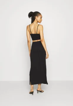 Even&Odd Jupe Longue - Black 8 Even&Odd Jupe Longue - Black -Magasin De Vêtements De Mode Even&Odd 6a006c05c30e43c89a500cc78edb55ec scaled