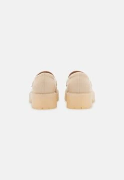 Even&Odd Mocassins - Off-White -Magasin De Vêtements De Mode Even&Odd 6fe7ed610e4f4728b99a9bac7436aca0 scaled