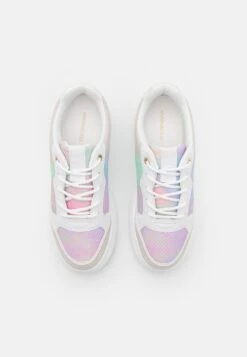 Even&Odd Baskets Basses - White/Multi-Coloured -Magasin De Vêtements De Mode Even&Odd 754f0b3b6c4449d98160bba9beac199c scaled