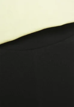 Even&Odd Set - Short - Black -Magasin De Vêtements De Mode Even&Odd 791824209d574af49cf6a7add1f77a33 scaled