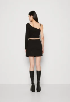 Even&Odd Jupe Portefeuille - Black -Magasin De Vêtements De Mode Even&Odd 811d400477744826b4184dab8ce925c0 scaled