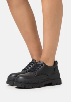 Even&Odd Derbies - Black