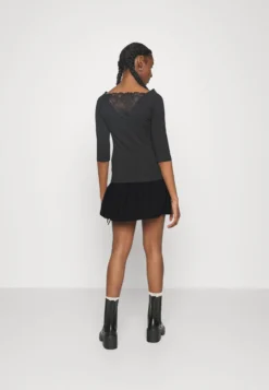 Minijupe - Black -Magasin De Vêtements De Mode Even&Odd 9043d4effb274ac89cca7d99c4902d9f scaled