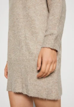 Even&Odd Robe Pull - Brown 11 Even&Odd Robe Pull - Brown -Magasin De Vêtements De Mode Even&Odd 90ed672855f741fbabfd123fb4103e39 scaled