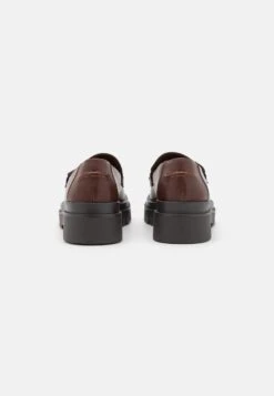 Mocassins - Brown 9 Mocassins - Brown -Magasin De Vêtements De Mode Even&Odd 922232823abd456e8982ddb3ca73c716 scaled