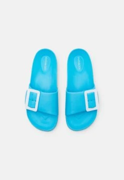 Even&Odd Sandales De Bain - Blue -Magasin De Vêtements De Mode Even&Odd 9d4c5bfe3d7a4a6aa46aed247e7031fa scaled