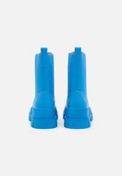 Bottes - Blue -Magasin De Vêtements De Mode Even&Odd 9f3fbe84820d471c9b15cf8cb91437a9 scaled