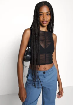 Even&Odd Racer Tule Top - Débardeur - Black -Magasin De Vêtements De Mode Even&Odd 9f69128cabe34c67a7c79ecdf8a6a722 scaled
