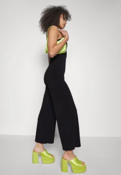 Combinaison - Black -Magasin De Vêtements De Mode Even&Odd a2df9f9f149c489192b20e5964193070 scaled