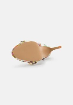 Even&Odd Sandales À Talons Hauts - Multi Coloured 10 Even&Odd Sandales À Talons Hauts - Multi Coloured -Magasin De Vêtements De Mode Even&Odd a35c75e24317436e9147a29e69fee229 scaled