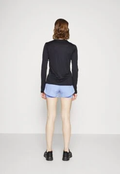 Short De Sport - Lilac -Magasin De Vêtements De Mode Even&Odd a7cb763cdec547568c8c96c3ff447368 scaled