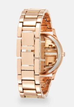 Even&Odd Montre - Rose Gold-Coloured 5 Even&Odd Montre - Rose Gold-Coloured -Magasin De Vêtements De Mode Even&Odd b1489670b9a045cfb62461c647360dc8 scaled