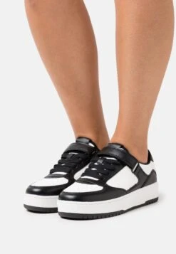 Even&Odd Baskets Basses - White/Black