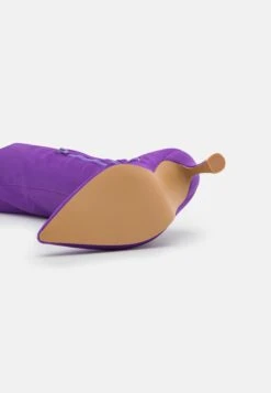 Even&Odd Cuissardes - Purple -Magasin De Vêtements De Mode Even&Odd b9a016858a7c4c218a635b144907c114 scaled