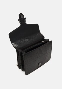 Even&Odd Sac Bandoulière - Black -Magasin De Vêtements De Mode Even&Odd c30e95834b604edcad9baa27f7efdcd9 scaled