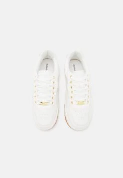 Even&Odd Baskets Basses - White -Magasin De Vêtements De Mode Even&Odd c50fd23d8cf24f5a813be11a274f3547 scaled