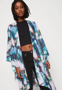 Even&Odd Veste Légère - Blue -Magasin De Vêtements De Mode Even&Odd cb40e68b218446189cb167e262f59ee6 scaled